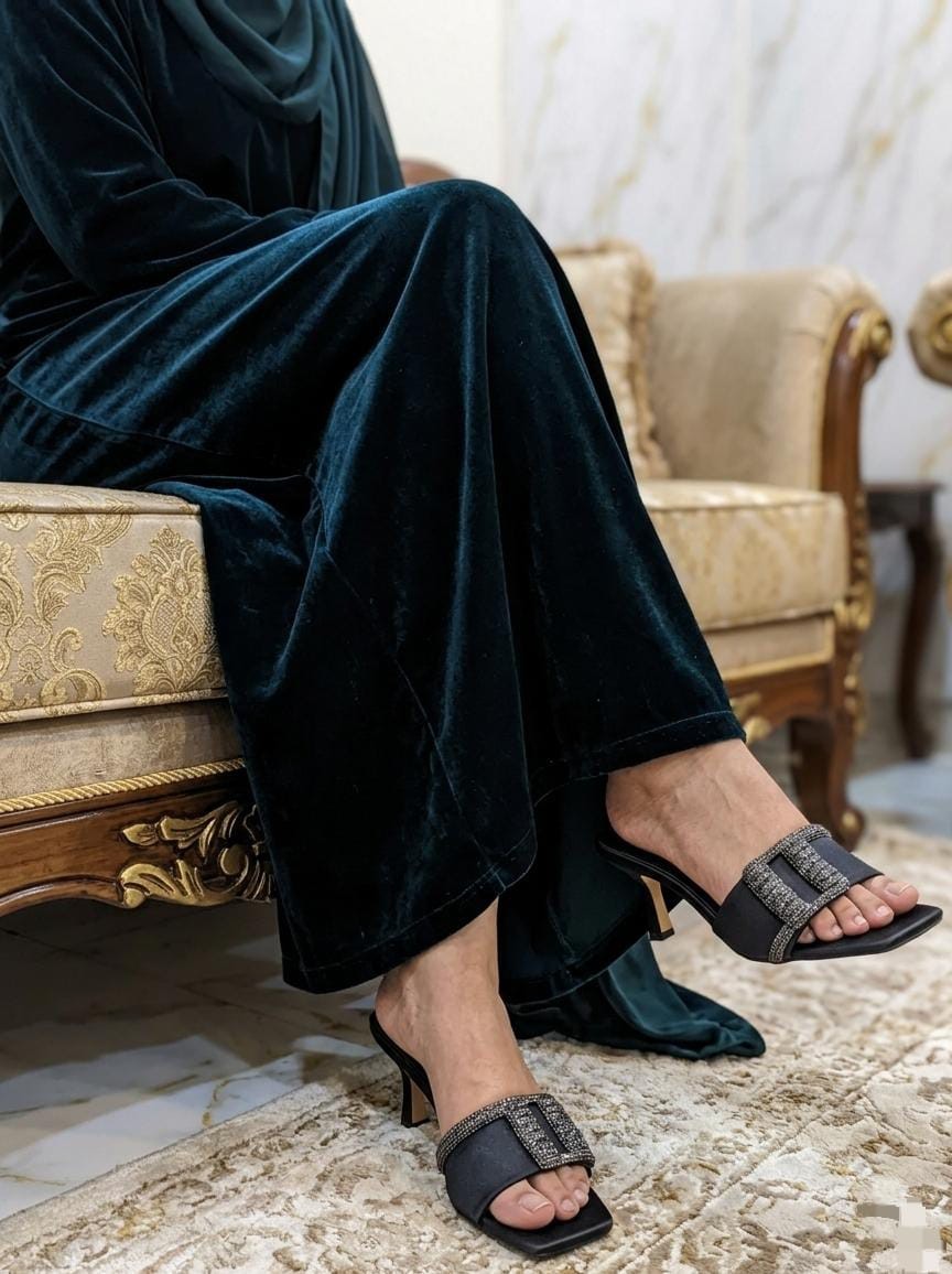 Best Price Embellished Block heels 